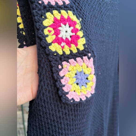 🆕Rain+Rose Navy Crochet Granny Square Sweater Top SizeM Boho Cottagecore Cotton - Picture 6 of 11